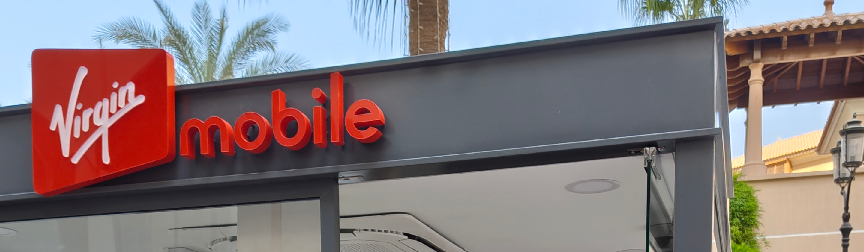 Virgin Mobile Kiosk – Festival Plaza Mall background